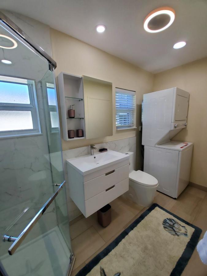 Ocean Side Resort - Updated Villa ฮิลส์โบโรบีช ภายนอก รูปภาพ